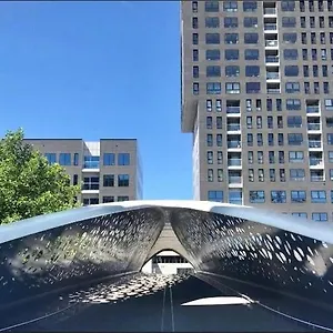 https://idylisch-appartement-met-gratis-prive-parking-centrum.brusselshotelsbook.com